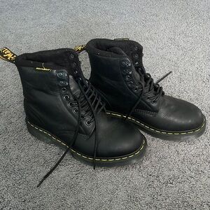 Doc Martens Warmwair boots